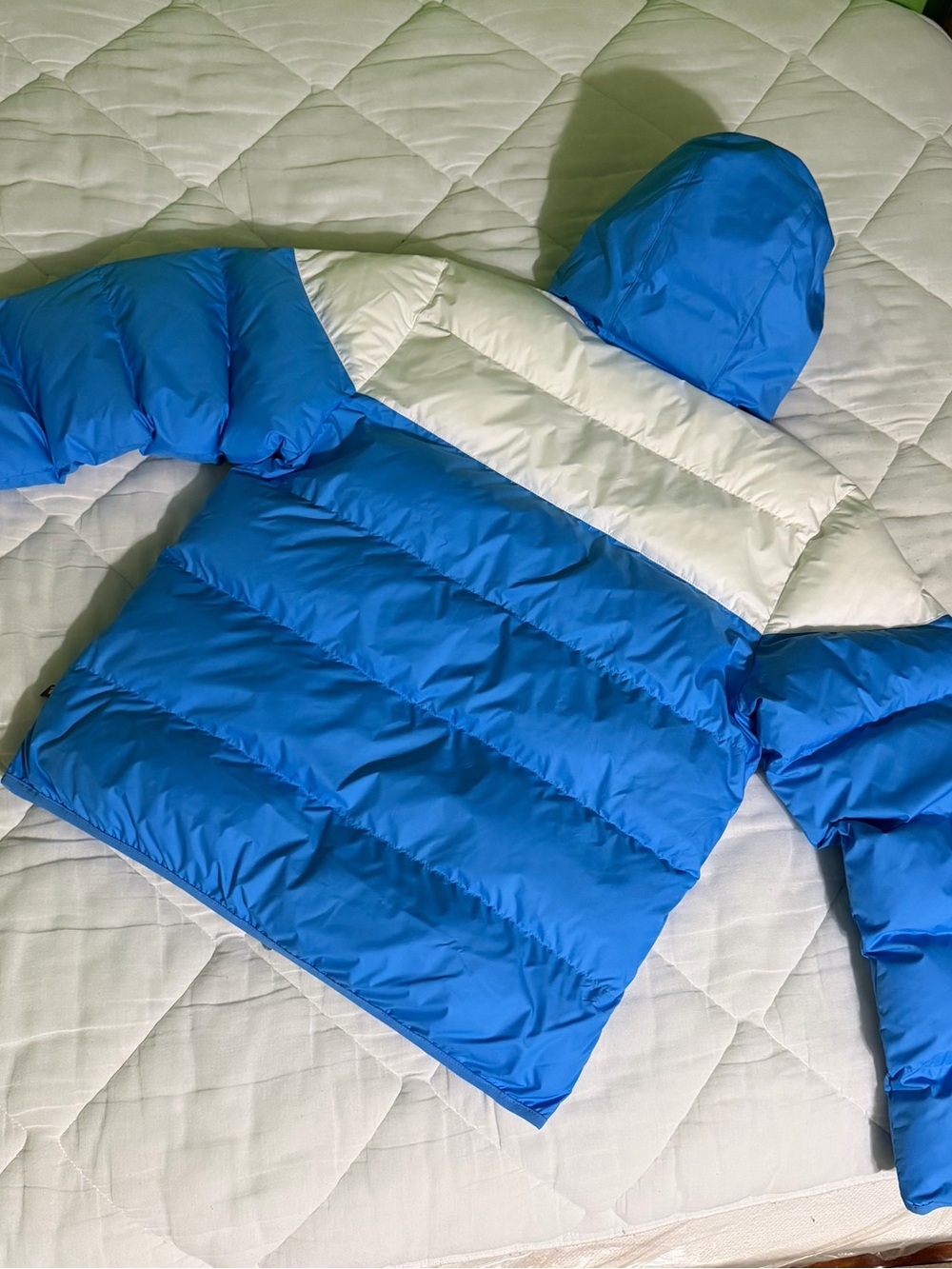 Nike Puffer Jacket - Picture 6 of 6